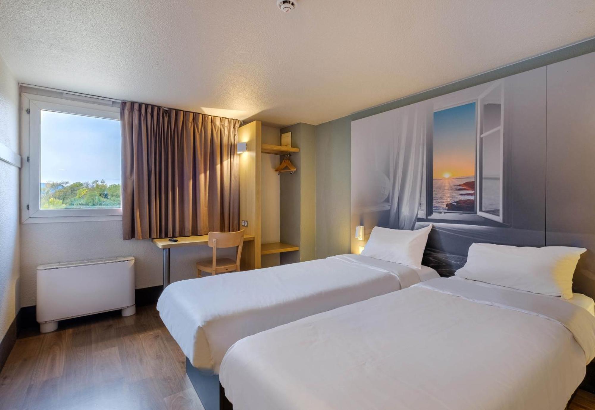 Hotel Puget-sur-argens 2*