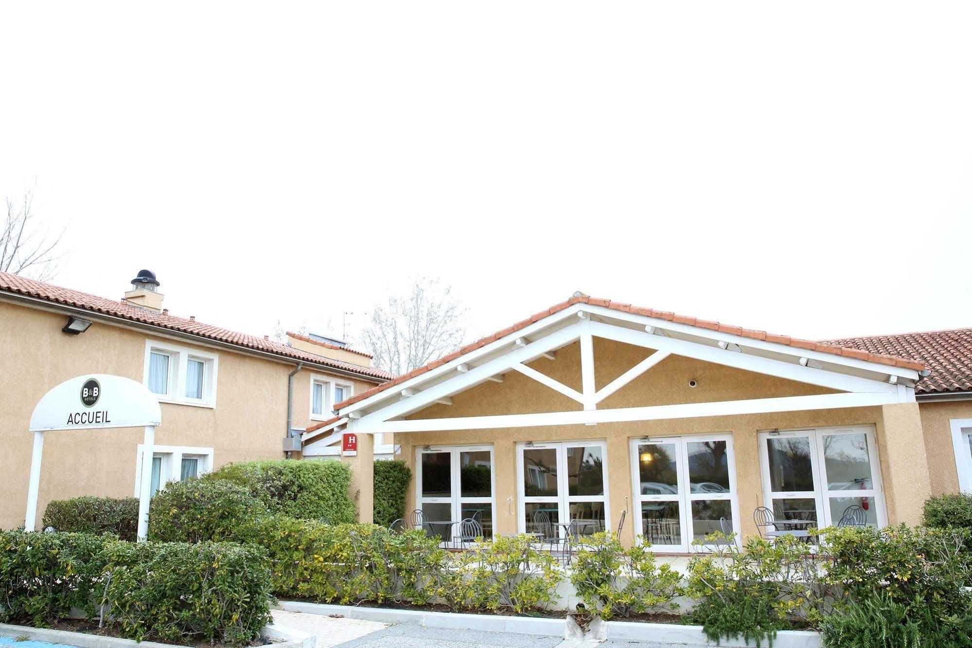 Hotel Puget-sur-argens 2*